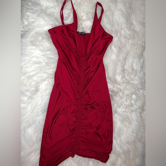 Ruched Drawstring Detail Burgundy Spaghetti Strap Dress - Picture 3 of 3